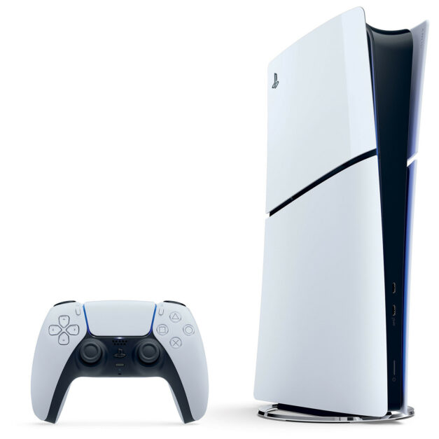 Consola PlayStation 5 edición digital de color blanco con un mando en sant fruitós